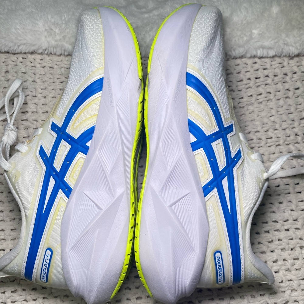 Asics Women's White and Blue Sneakers - Picture 4 of 10